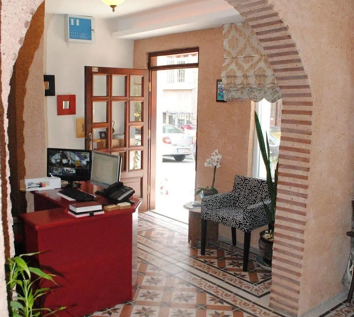 ***  Hotel Buhara Family Inn Istanbul Turkey